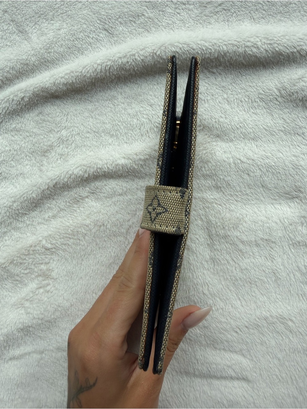 Louis Vuitton Mini Lin Monogram Agenda PM Cover - Picture 5 of 7